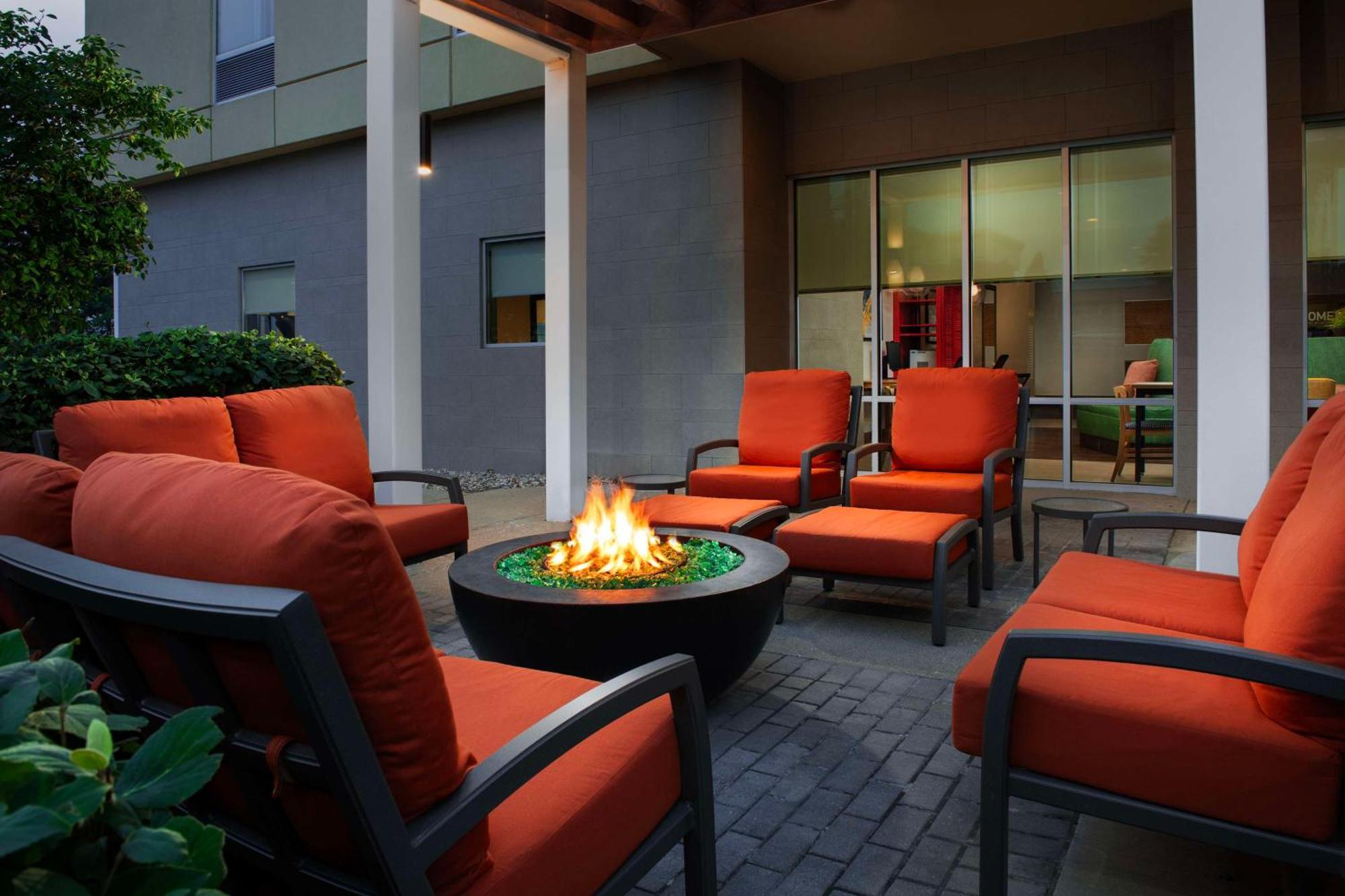 Home2 Suites By Hilton Lexington University / Medical Center Exterior foto